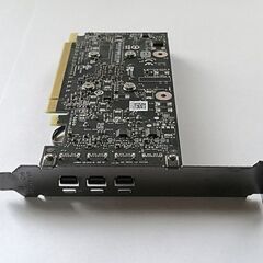 グラボ　NVIDIA QUADRO P400の画像