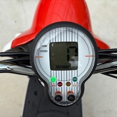 【値下げ】低走行！電動スクーター ヤマハ E-Vinoの画像