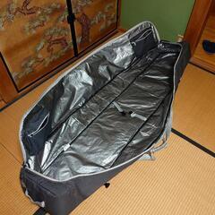 BURTON、ケースの画像
