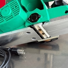A544◇マキタ 82mm電気カンナ◇替刃付◇DIYに◇M191の画像