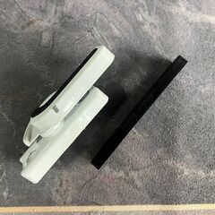 ドアロック 白と黒 亜鉛合金製（右勝手用）の画像