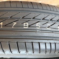 ハイエース100系200系タイヤの画像
