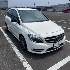 メルセデスベンツ　Bクラス　スポーツナイトパッケージの画像