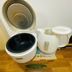 炊飯器　アイロン　ケトル　3セットの画像