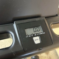 エアロバイク テーブル デスク付(ながらバイク/フィットネスバイク) 白　ボディースカルプチャーの画像