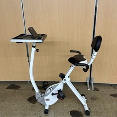 エアロバイク テーブル デスク付(ながらバイク/フィットネスバイク) 白　ボディースカルプチャーの画像