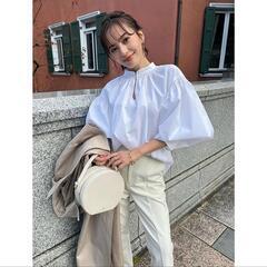 アニュアンス　ブラウスの画像