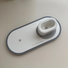 ワイレス充電器　3in1の画像