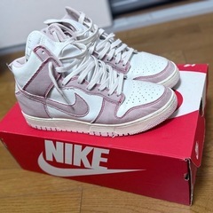 【中古・美品】Nike Dunk High 1985 “Barely Roseの画像