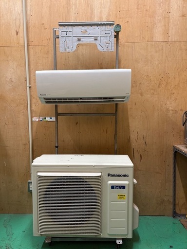 ルームエアコン　5.6kw 18畳用　単相200V