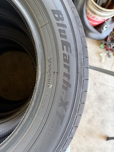 ブルーアースxt 225/60-18 4本セット　
