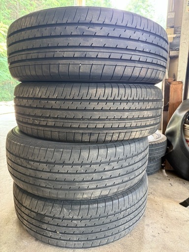 ブルーアースxt 225/60-18 4本セット