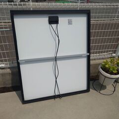 中古ソーラーパネルの画像