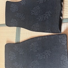 車　フロントフロアマット2枚の画像
