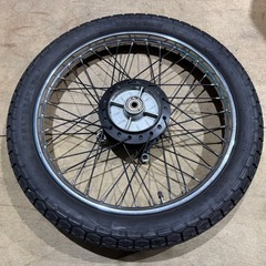 ホンダ純正 スーパーカブ50 C50 AA01 リアホイール 17×1.20の画像
