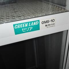 アンティークレトロ棚の画像