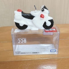 トミカ　白バイ　ろうそく　誕生日の画像