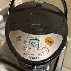 電気ポットの画像