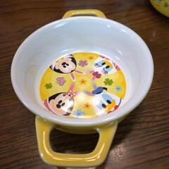 ディズニー皿、湯飲みの画像