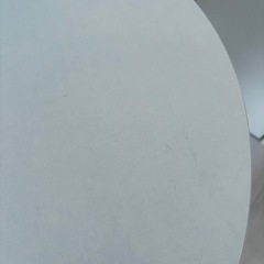 ラウンドテーブル　カフェテーブル　韓国インテリア
の画像
