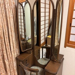 ドレッサー　鏡台の画像