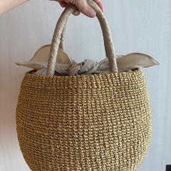 アジョリー　カゴバッグの画像