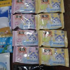 入浴剤まとめ売り19個 クロミちゃん温泡の画像