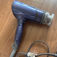 ドライヤーの画像