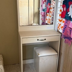 値下げ】三面鏡ドレッサーの画像