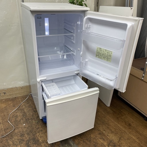 R307 ☀️ SHARP 2ドア冷蔵庫（137L / つけかえドア）17年製 SJ-D14C ⭐動作確認済⭐クリーニング済