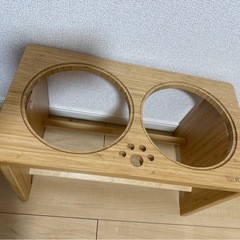 犬　食器台　えさ皿　木製の画像