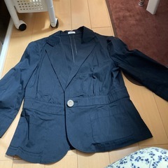 薄いジャケット
