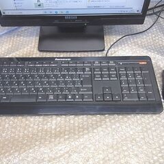 ディスクトップPC Lenovo 1185 H330 Core i5搭載　Win10  19インチモニター付きの画像