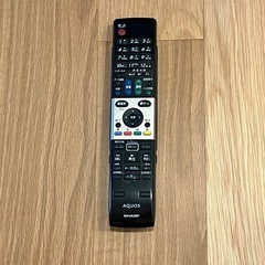 sharp　AQUOS LC-32DR3 32型 液晶テレビ 本体＋リモコン付きの画像