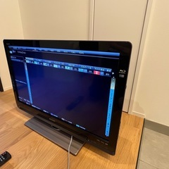 sharp　AQUOS LC-32DR3 32型 液晶テレビ 本体＋リモコン付きの画像
