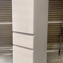 〖倉庫保管品〗　中古　東芝　トーシバ　TOSHIBA　3ドア　右開き　GR-U36SV　356L　2023年製の画像