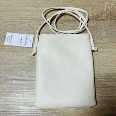 ミニショルダーバッグ ポーチ ホワイト15×20cm 送迎 買い物 サブバッグ スマホショルダー ポーチの画像