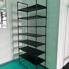 収納ラックの画像