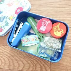 🌼мooмIＮ🌿文具セット缶📎｛ﾌﾞリキ缶ケ－ス｝の画像