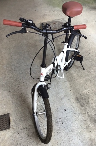 折り畳み自転車 シマノ6段変速 ARCHNESS 白 アイトン株式会社
