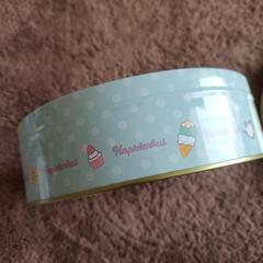 新品 サンリオ はぴだんぶい 缶ケースの画像