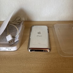 iPod touch 64GB 第3世代　ホワイトの画像