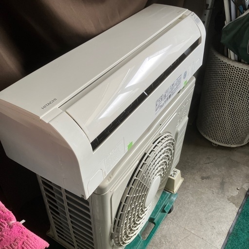 保証付、取付込、日立2022年2.2KW6畳用