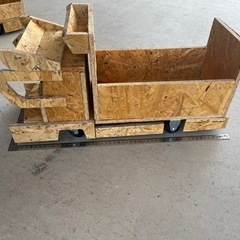 トラック型小物入れの画像