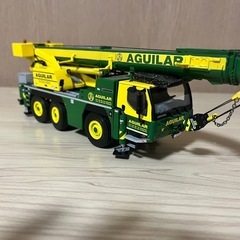 最終値下げ！ WSI製 LIEBHERR LTM1050 1/50クレーンミニチュアの画像