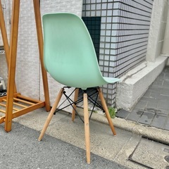 【武蔵小山店】 チェア 椅子 ダイニングチェア デスクチェア 北欧風 ミントグリーン ナチュラル 木脚 おしゃれ シンプル インテリア 家具 (検索 シェルチェアの画像