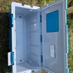クーラーBOX 70リッター