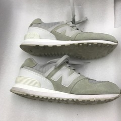 ニューバランス　スニーカーの画像