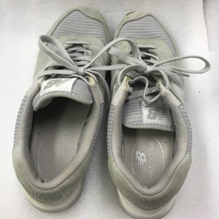 ニューバランス　スニーカーの画像