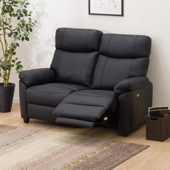 【超美品‼️】定価109,900円♪ ニトリ 2人掛け電動リクラ...